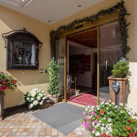 Bed and Breakfast Alpenresidenz Trisanna Ischgl Esterno foto