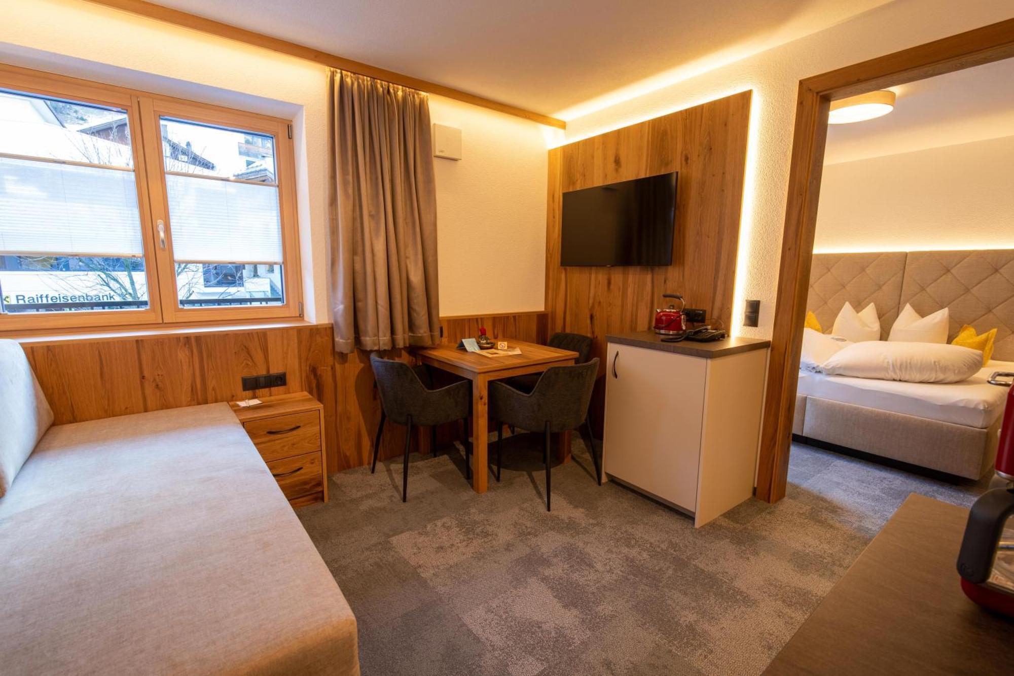 Bed and Breakfast Alpenresidenz Trisanna Ischgl Esterno foto